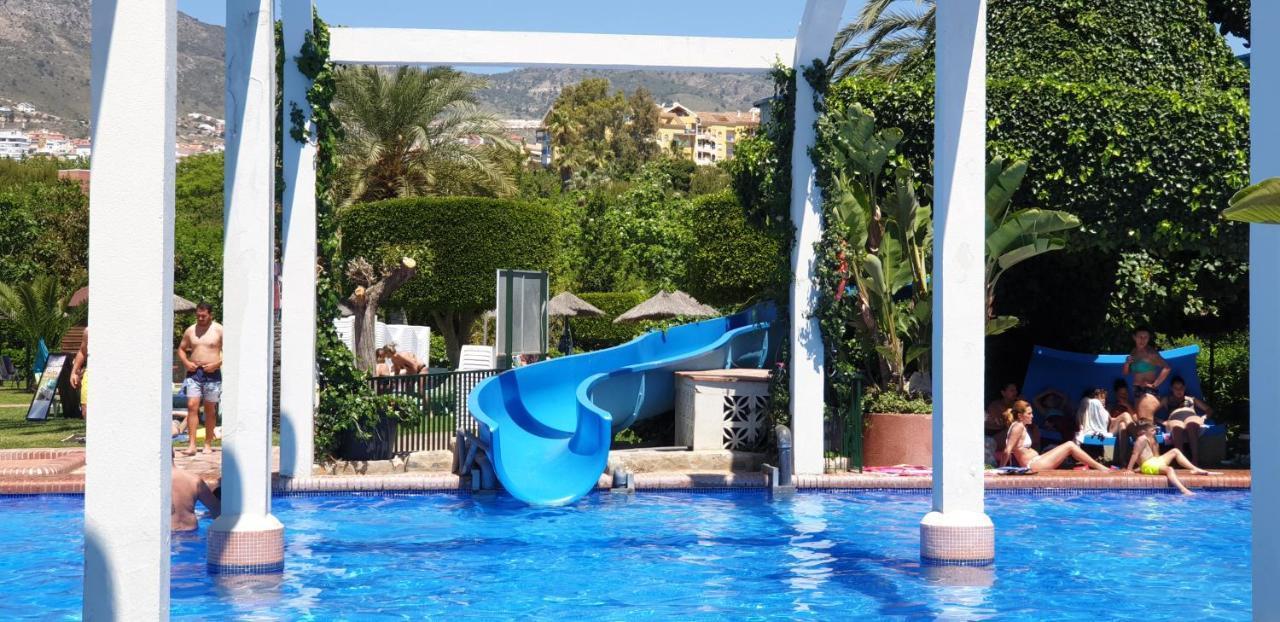 Apartamentos Holidays Benalbeach Benalmadena Luaran gambar