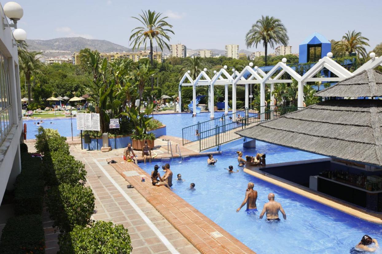 Apartamentos Holidays Benalbeach Benalmadena Luaran gambar